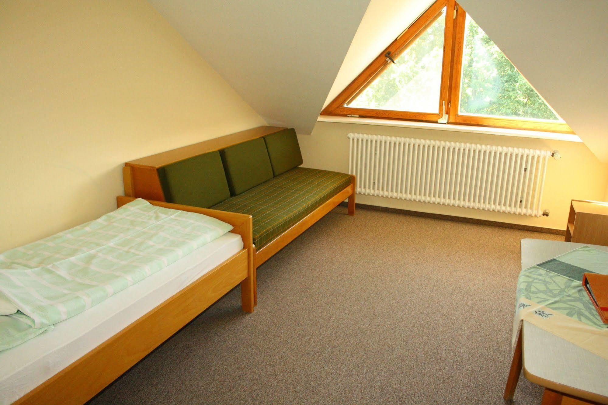 Gaestehaus St Theresia Bodensee Eriskirch Buitenkant foto